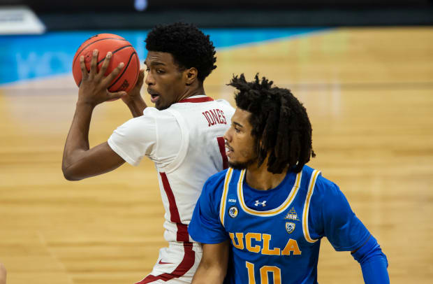 032821_MBB_JonesHe_UCLA_JH0453